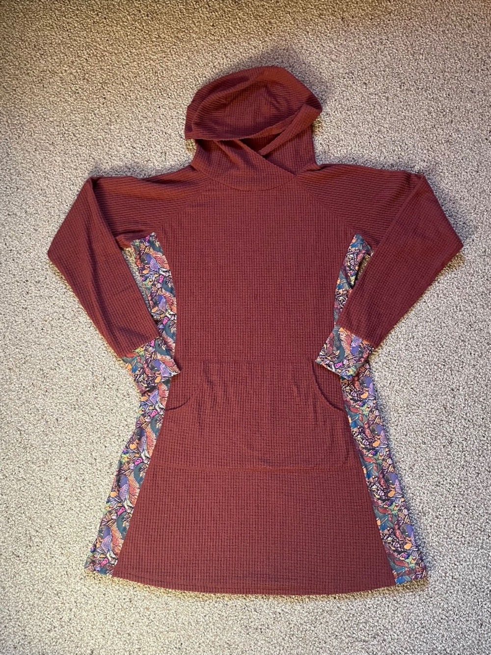 Youer Treasure Dress, “Sweet”. Large, EUC